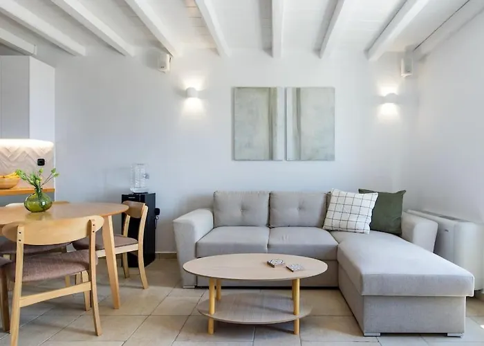 Kea 360 - Aristaeus Abode