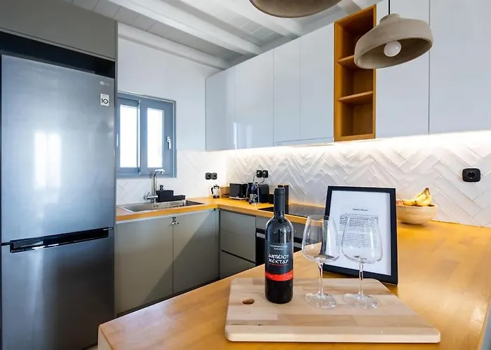 Kea 360 - Aristaeus Abode * Korissia (Kea)