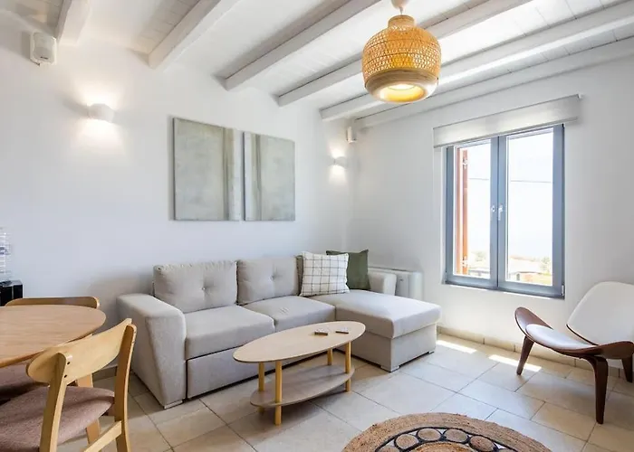 Kea 360 - Aristaeus Abode * Korissia (Kea)